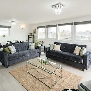Canarywharf By Sleepy Apartment